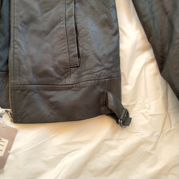 Tommy Bahama indigo palms Iridescent Leather Jacket! Size M-L - Picture 4 of 12